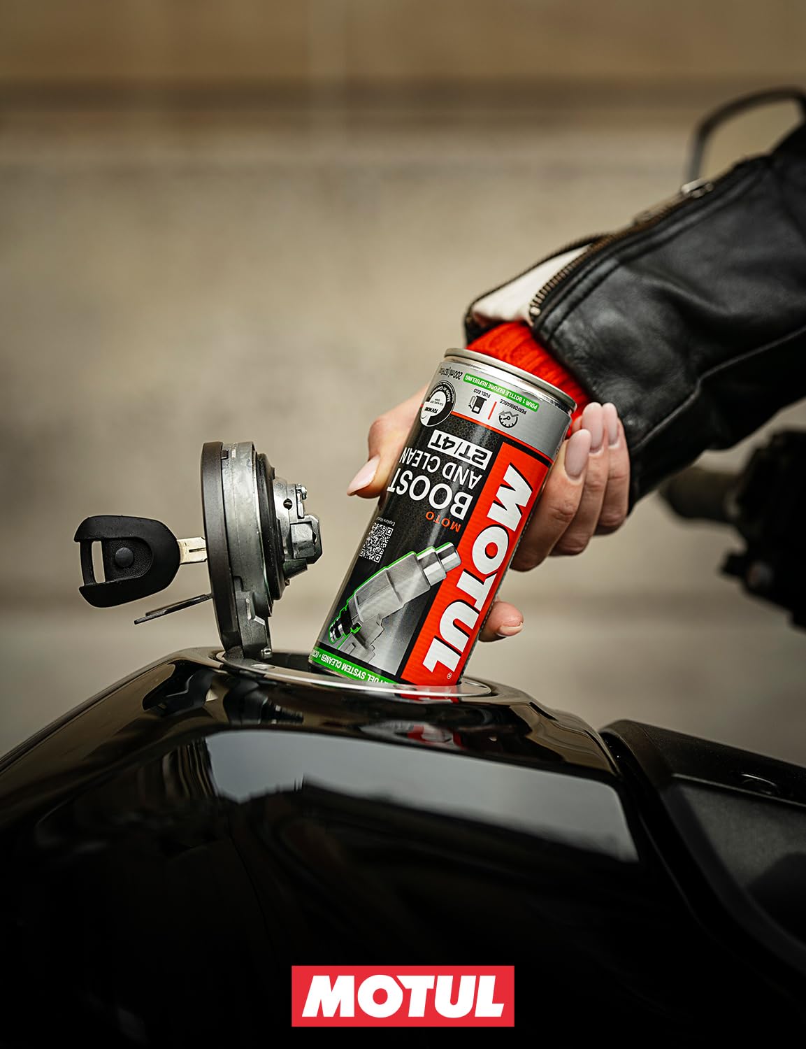 motul-booster-d-octane-et-nettoyant-carburant-moto-additif-200-ml image 6